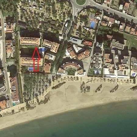 Apartamento En Primera Linea De Mar Roses Exterior foto